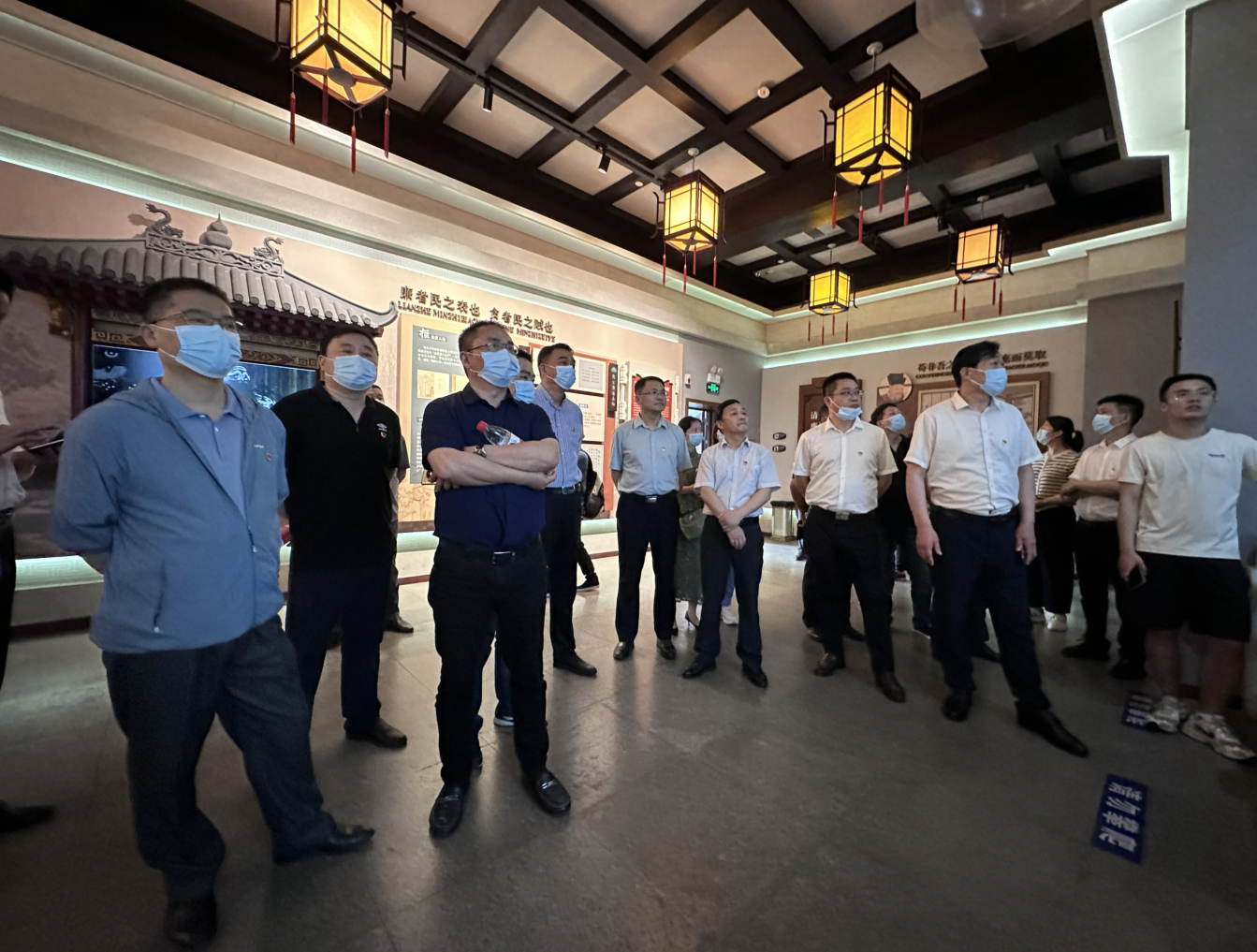 emc�ױ���(�й���½)�ٷ���վ